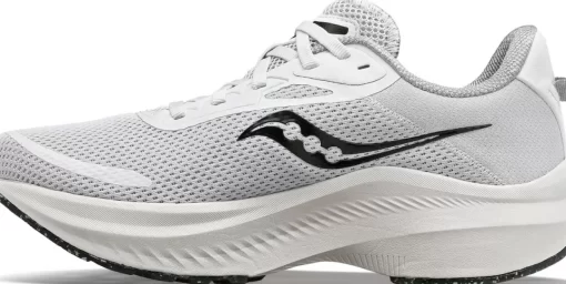 Running | Performance*saucony Men's Axon 3 Fog | Black