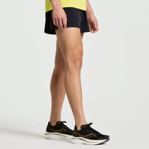 Clothing | Apparel*saucony Men's Outpace 2.5" Split Short Black