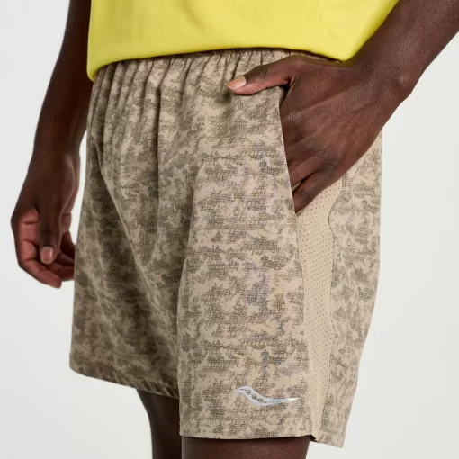 Clothing | Apparel*saucony Men's Outpace 5" Short Pewter Camo Print