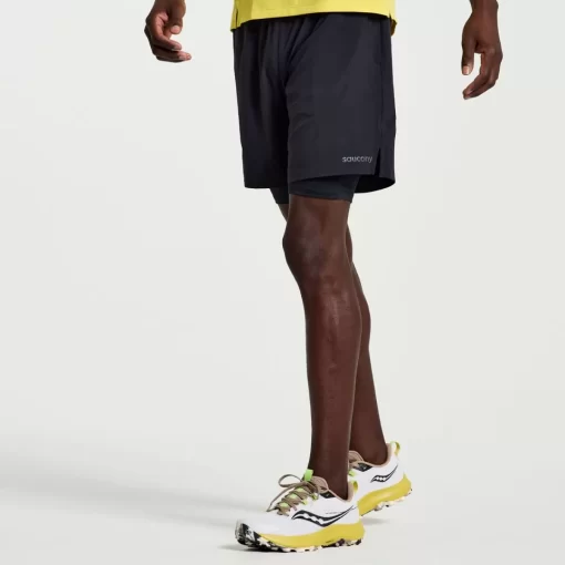 Clothing | Apparel*saucony Men's Outpace 7" 2-in-1 Short Black