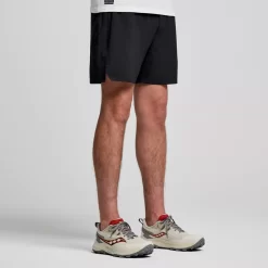 Bottoms*saucony Men's Peregrine 6" Short Black