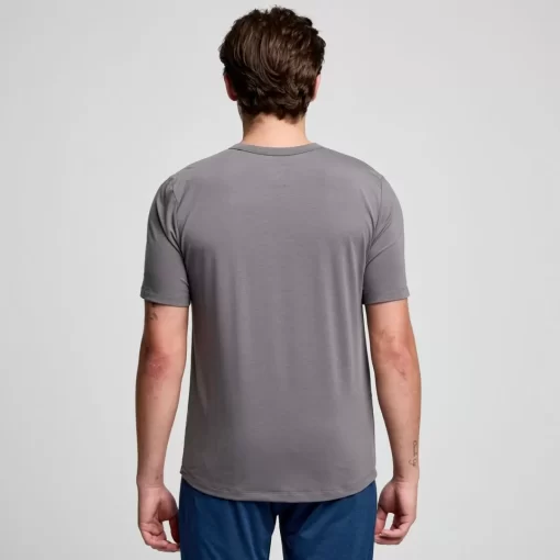 Tops*saucony Men's Triumph Short Sleeve Carbon