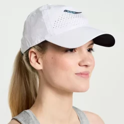 Accessories | Clothing*saucony Outpace Petite Hat White