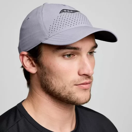 Accessories | Clothing*saucony Outpace Petite Hat Iris