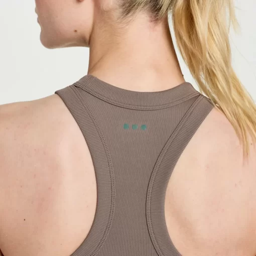 Clothing | Apparel*saucony Women's Elevate Crop Top Umber