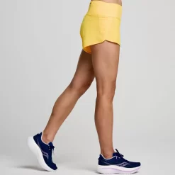 Clothing | Apparel*saucony Women's Outpace 2.5" Split Short ViZiGold