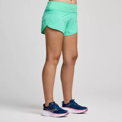 Clothing | Apparel*saucony Women's Outpace 2.5" Split Short Mint