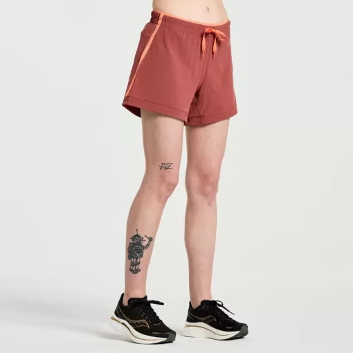 Clothing | Apparel*saucony Women's Outpace 5" Short Apple Butter