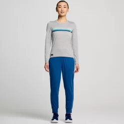 Tops | Clothing*saucony Women's Stopwatch Graphic Long Sleeve Light Grey Heather Graphic